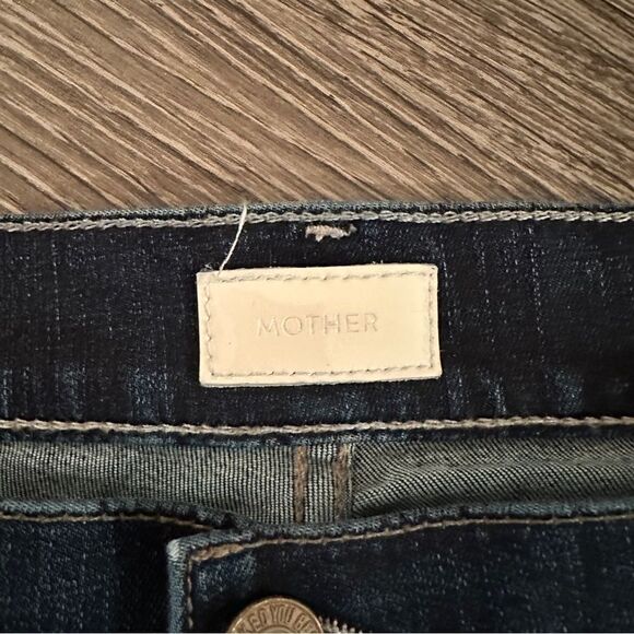 Mother The Dropout in No Play - Picture 4 of 7